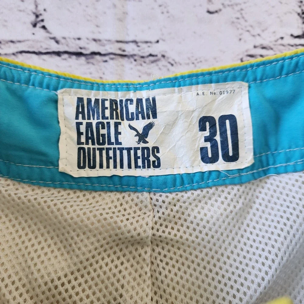 American Eagle Yellow Ombre Eagle Graphic Board Shorts Mens 30 Swim Trunks
